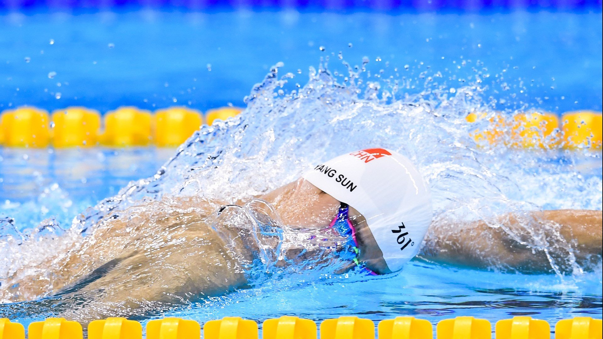 蛙泳技术细节改善,成绩稳步提升,蛙泳细节提高视频